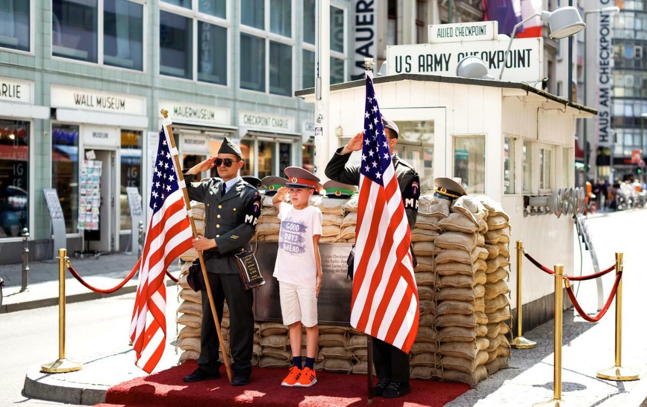 Wilde Aparthotels Berlin, Checkpoint Charlie Εξωτερικό φωτογραφία